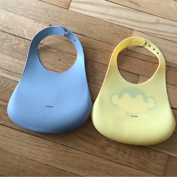 Baby Silicone Bibs (bundle) - Picture 6 of 8